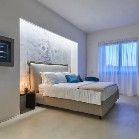 Five Stars Florence Luxury Apartments With Jacuzzi-3